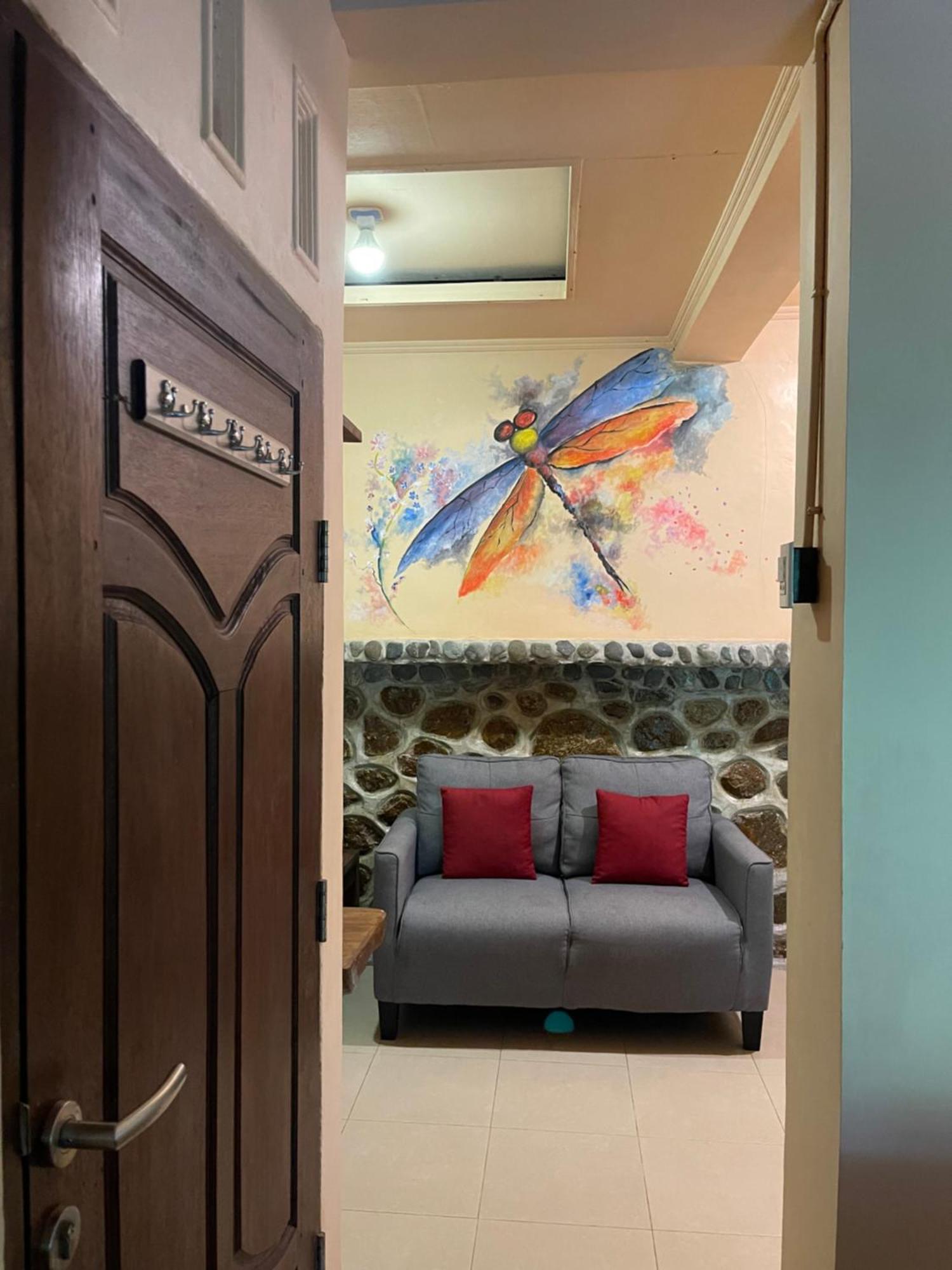 Kupu Kupu Garden Guest House & Cafe 부킷 라왕 외부 사진