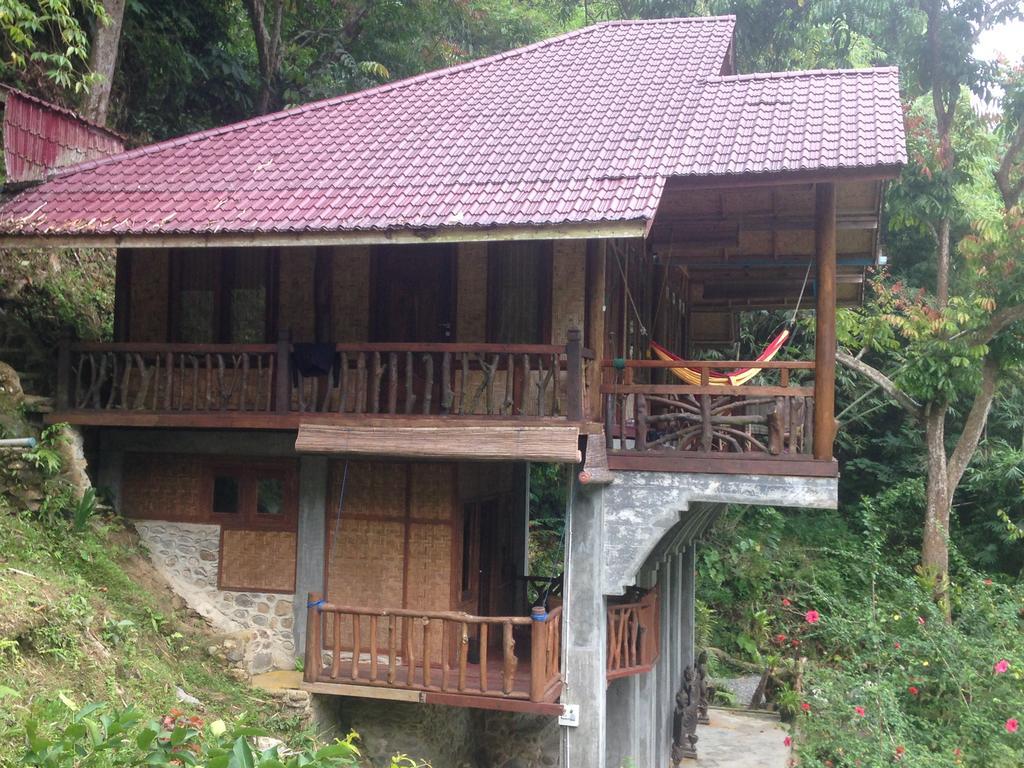 Kupu Kupu Garden Guest House & Cafe 부킷 라왕 외부 사진