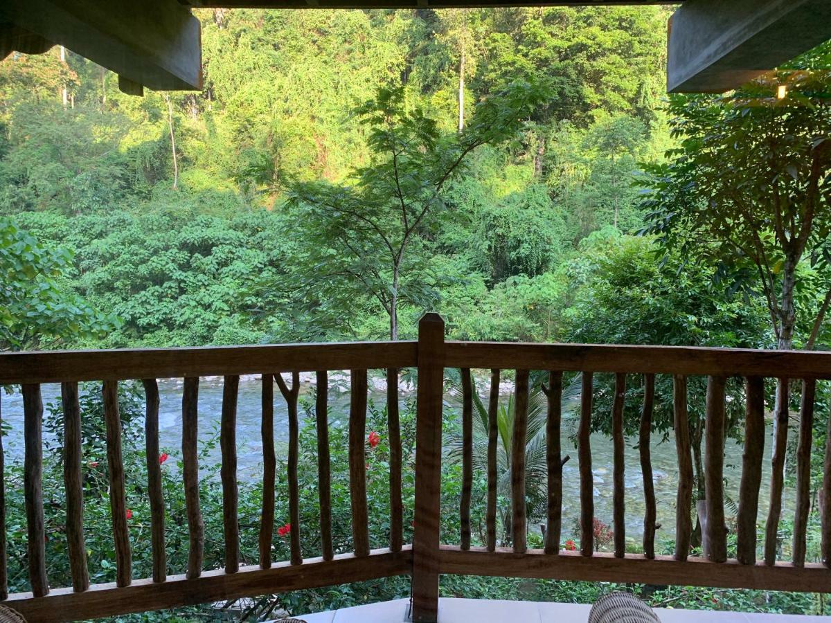 Kupu Kupu Garden Guest House & Cafe 부킷 라왕 외부 사진